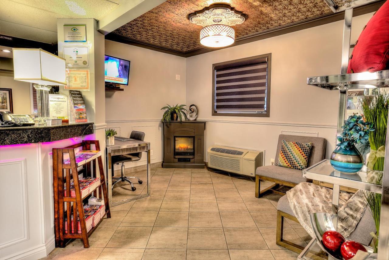 Et Le Chateauguay Hotel
