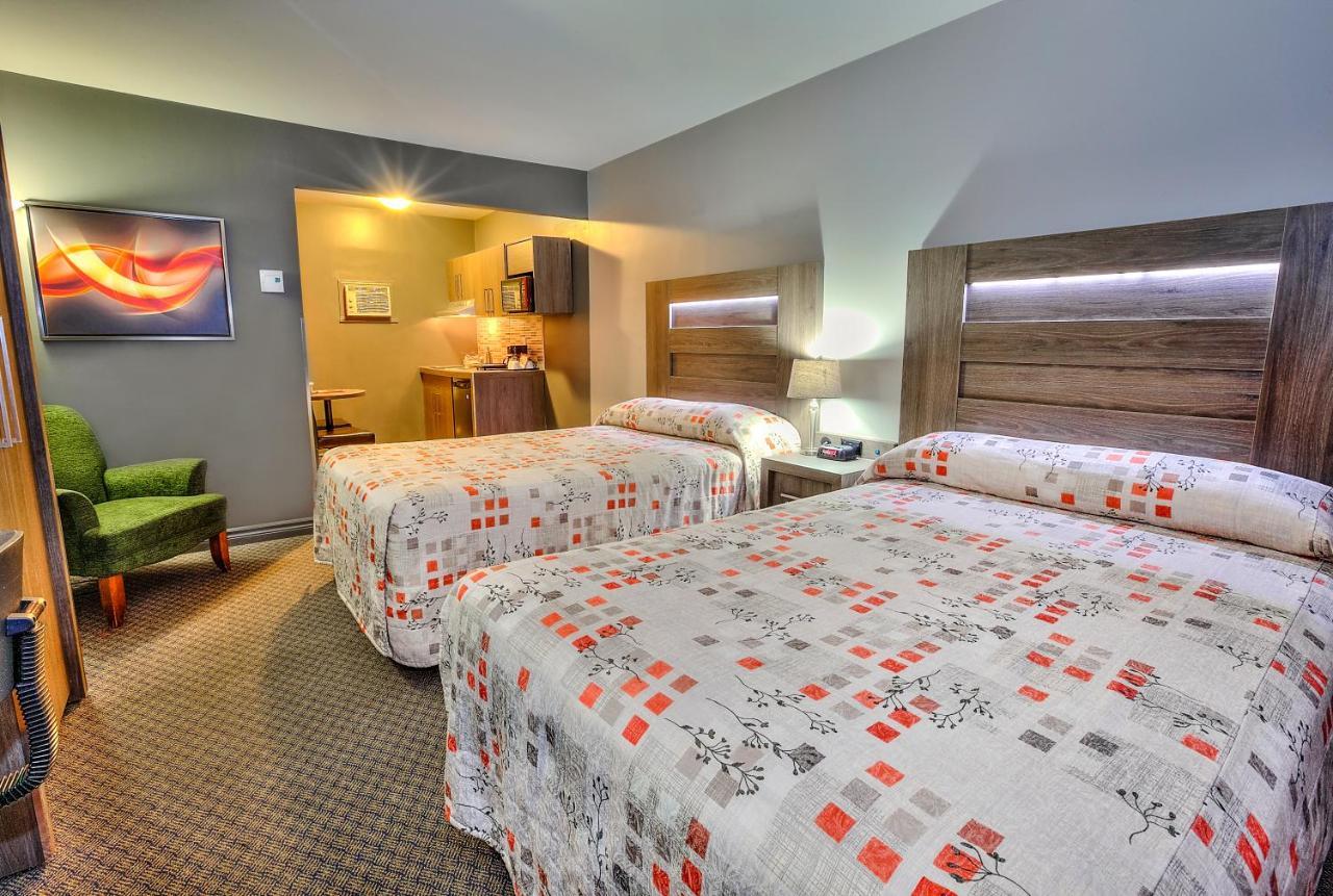 Et Le Chateauguay Hotel